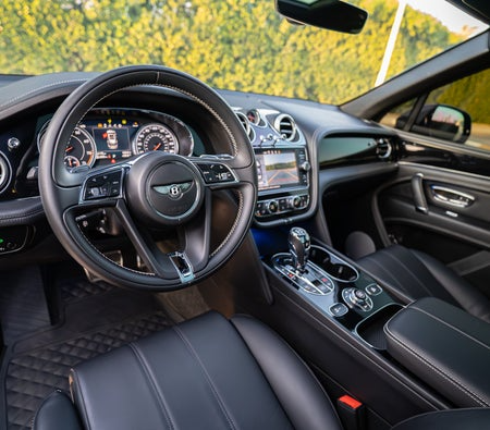 Bentley_Bentayga_2020_28995_289bddt