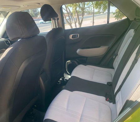 Hyundai_Venue_2023_39537_39537_3 (3)