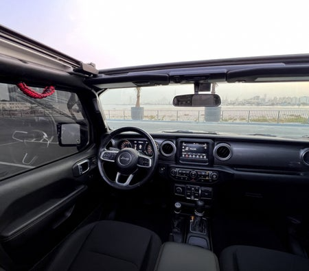 Jeep_Wrangler-Unlimited-Sahara-E (3)