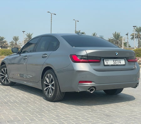 BMW_318i_2025_40063_40063_333838 (1)